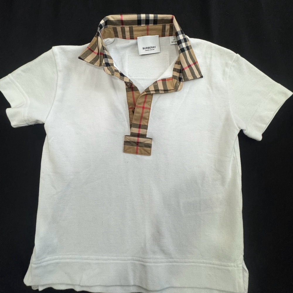 Burberry Polo size 4